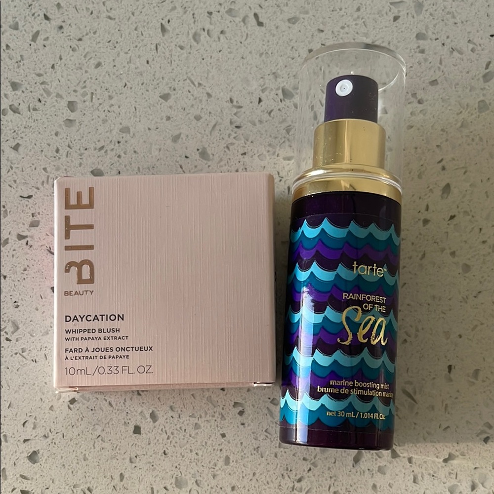 Tarte Rainforest of the Sea Marine Mist with BITE blush